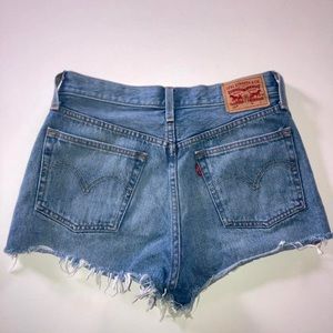 Levi shorts